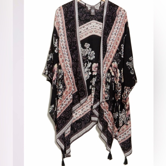 NWT Vince Camuto Ruana Wrap, Rayon Women’s OS - Picture 1 of 16